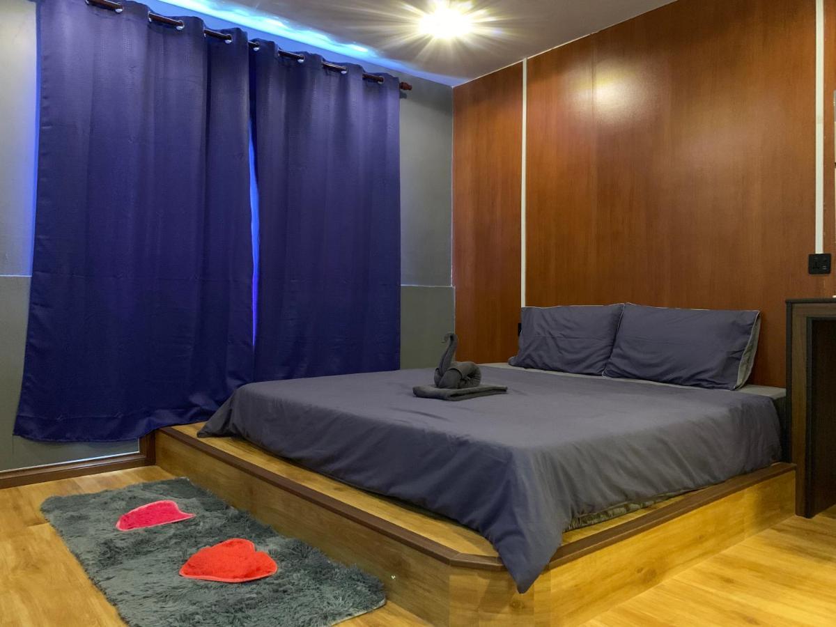 Bamboo Homestay: Cozy Tatami Retreat In Apartment Semporna