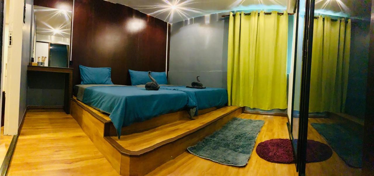 Bamboo Homestay: Cozy Tatami Retreat In